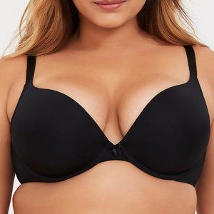 NEW Torrid 40B Push-Up Plunge Bra